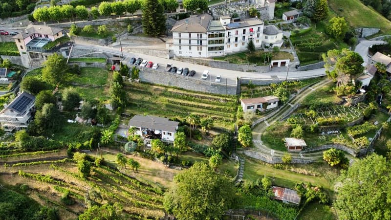 3-Zi Einfamilienhaus in Loco - im sonnigen Valle Onsernone - Sonnenstube Ticino (2)