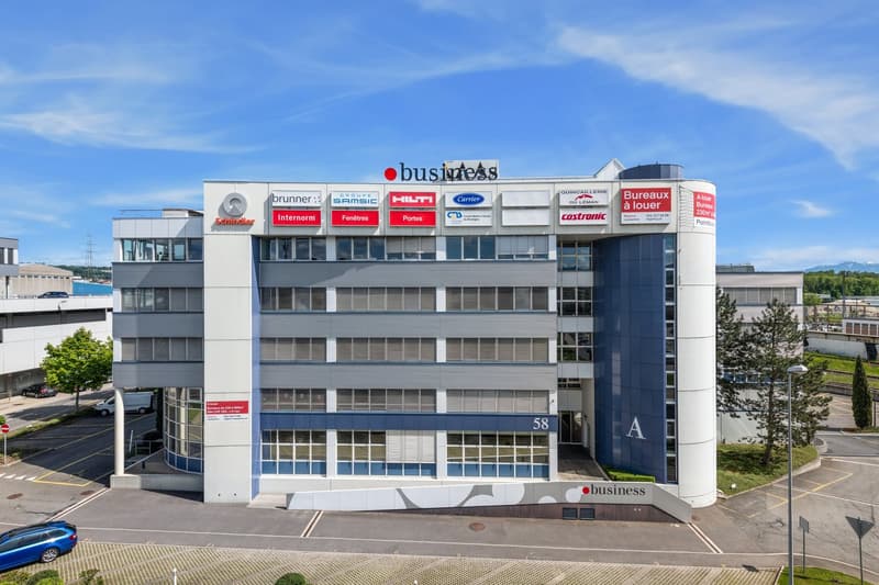 540m² bureau à louer à Bussigny-Lausanne (2)