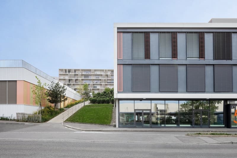 143m² bureau à louer à Le Mont-sur-Lausanne (2)