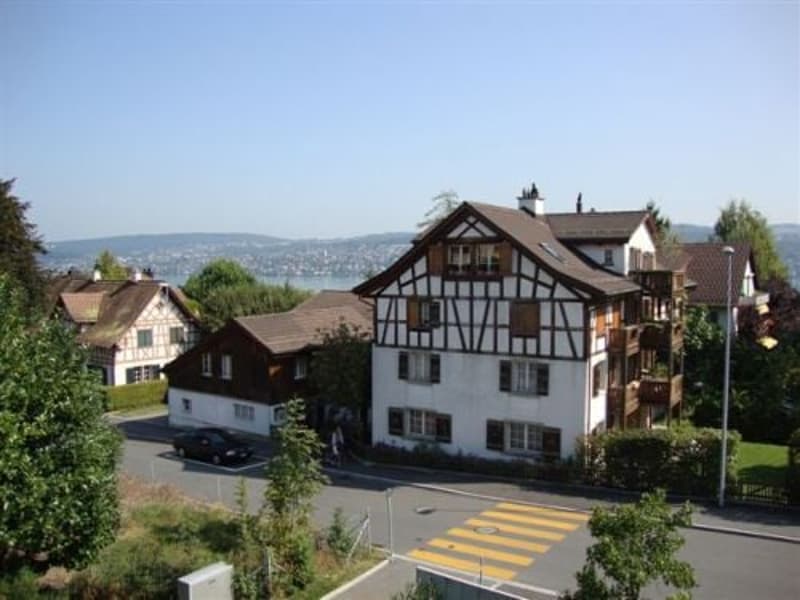 Mehrfamilienhaus in Kilchberg ZH (1)