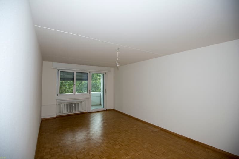 Grosszügige 5 Zimmerwohnung in der Wohngenossenschaft Burgfelderhof (5303) (2)