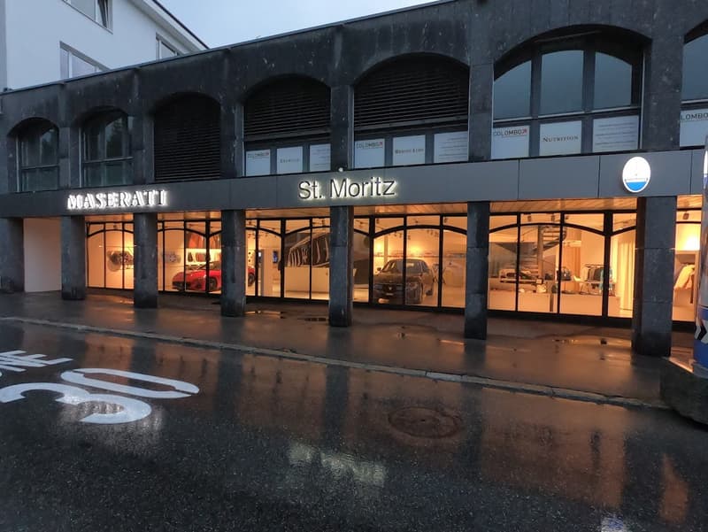 Ladenfläche in St. Moritz (1)