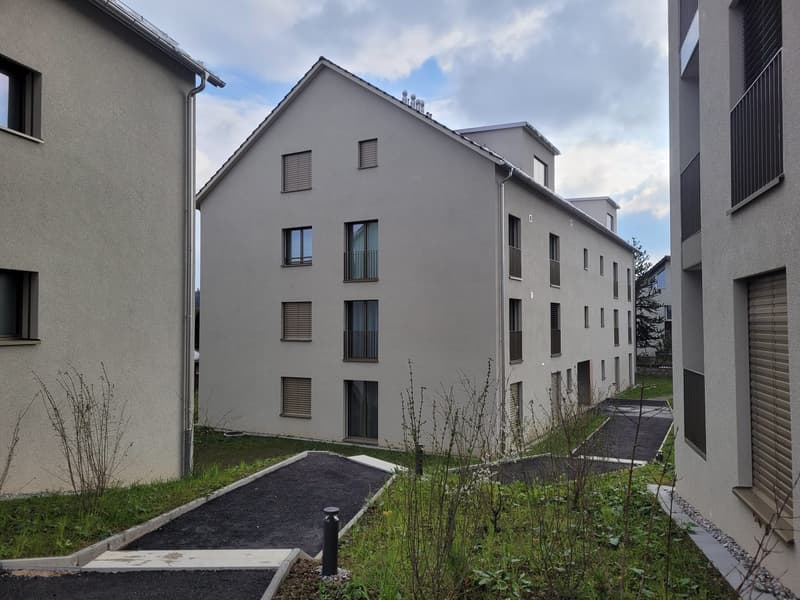 3.5 Zi Wohnung mit Tiefgaragenparkplatz inkl. E-Ladestation (18)