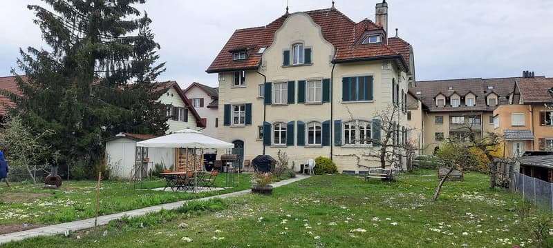 Dachwohnung mit grossem Garten im Zentrum Weinfelden (1)
