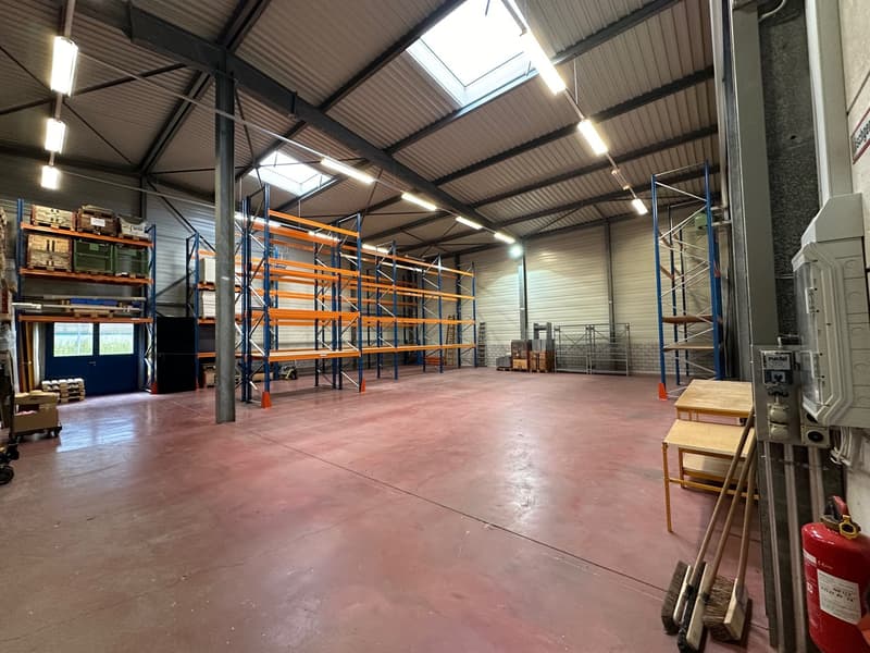 Attraktive Büroräume (420m2), optional mit Lagerfläche (260m2) in Pfäffikon ZH (7)