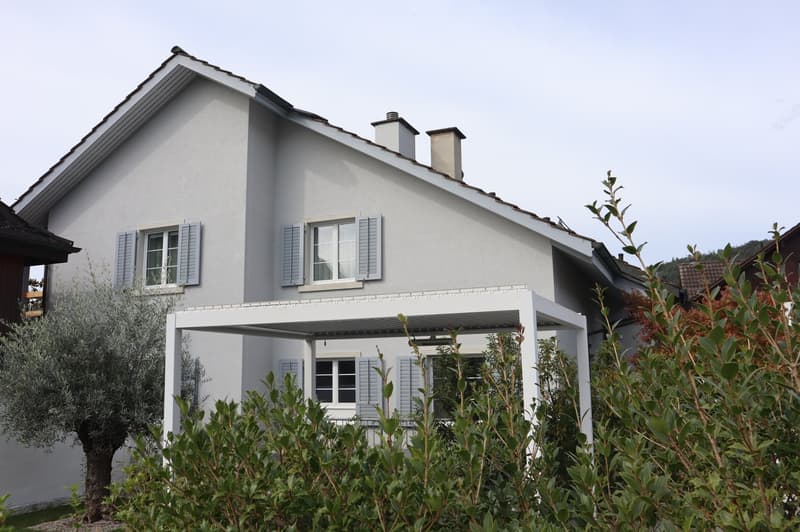 Hochwertig renoviertes 6 1/2-Zimmer-Haus in Weiningen ZH | homegate.ch