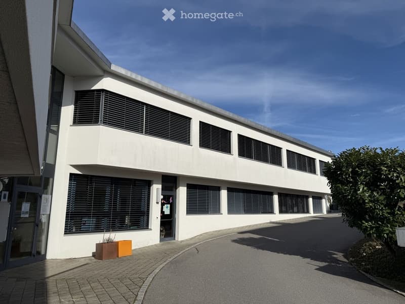 Vielseitige Nutzungsmöglichkeit an zentralem Standort! (8)