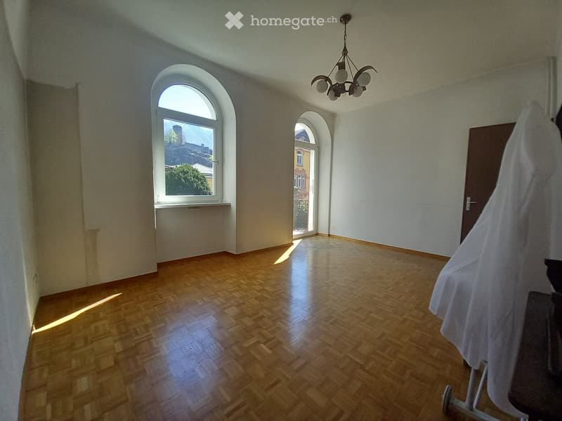 VENDESI CASA IN SASSO CON 2 APPARTAMENTI IN CENTRO BELLINZONA (5)