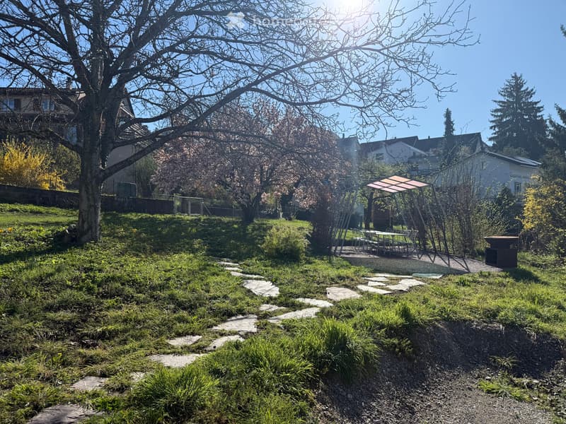 Lichtdurchflutetes Penthouse mit zwei Loggien / Erstvermietung in Oetwil an der Limmat (12)