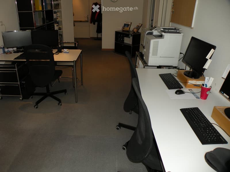 Bureau au cœur de Genève (3)