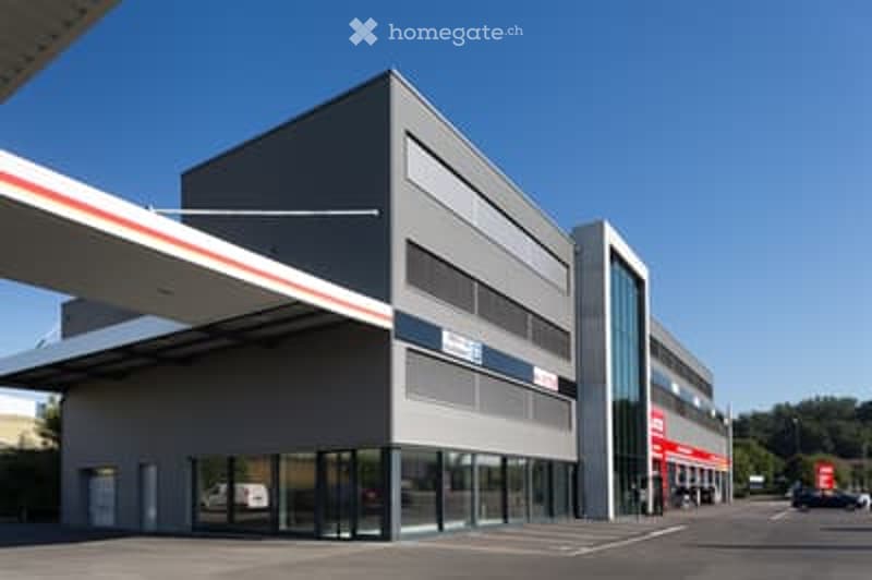 Einzigartige Büroräumlichkeiten in Suhr – 457 m² Gestaltungsfreiheit mit Top-Aussicht! (3)