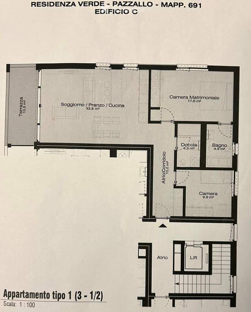 3-bedroom apartment with living room, kitchen, 2 bathrooms, terrace, and attic