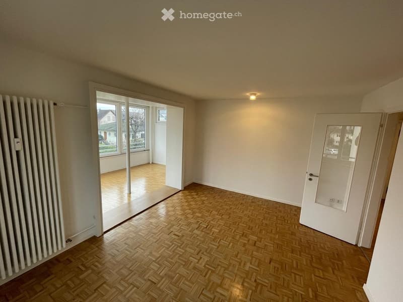 Renovierte 3.5-Zimmerwohnung im 1. OG in Allschwil zu vermieten (4)