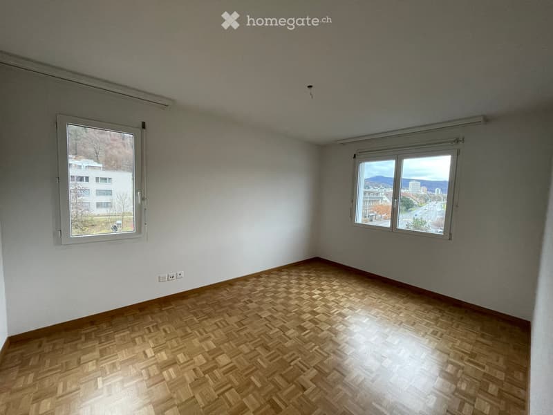 Frisch renovierte Wohnung an zentraler Lage (10)