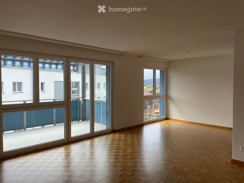 Frisch renovierte Wohnung an zentraler Lage (5)