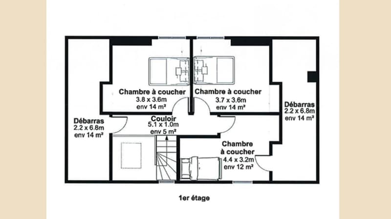 First floor: 3 bedrooms, 1 kitchen, 1 hallway, 1 bathroom, 1 corridor, 1 staircase