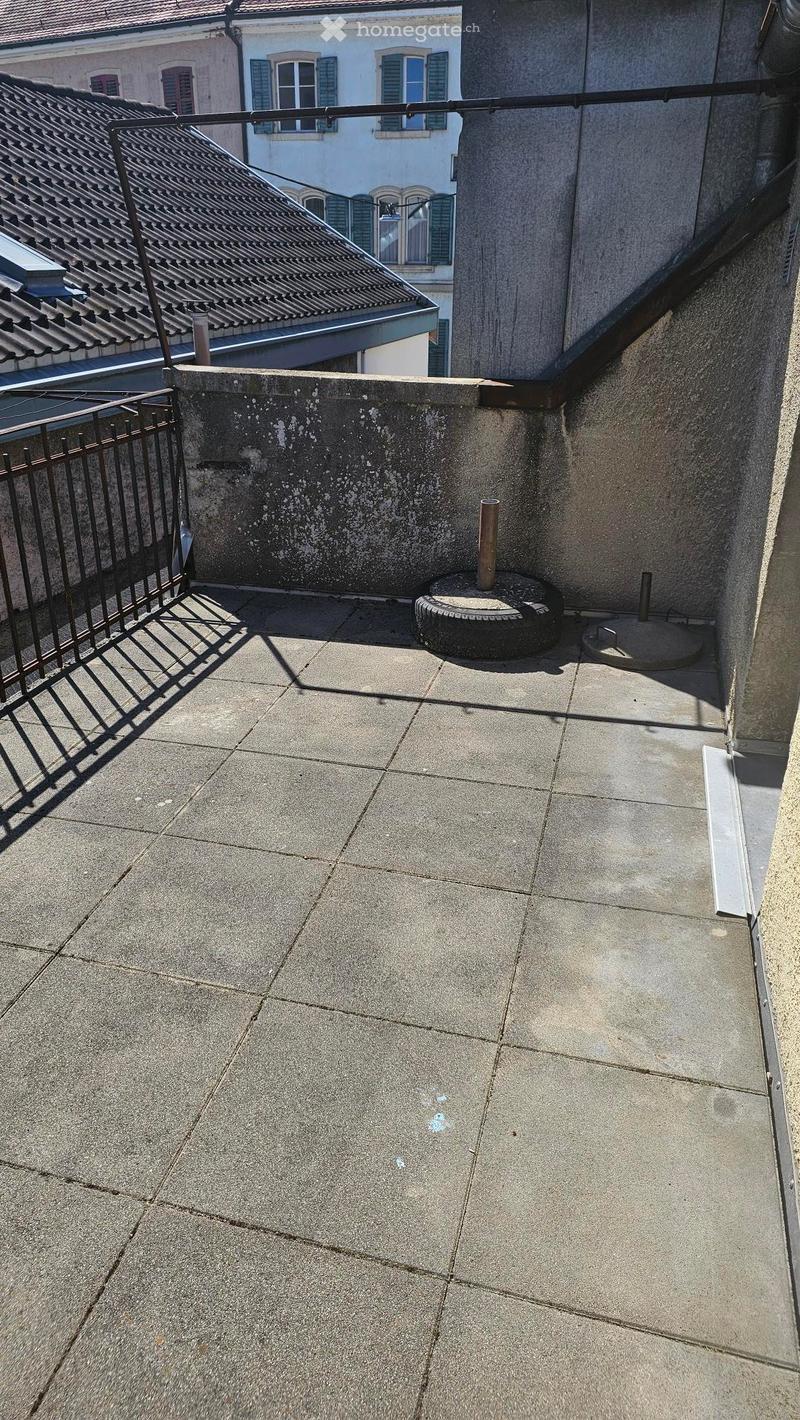 Spacieux appartement 4.5 pièces au cœur de Delémont (3)