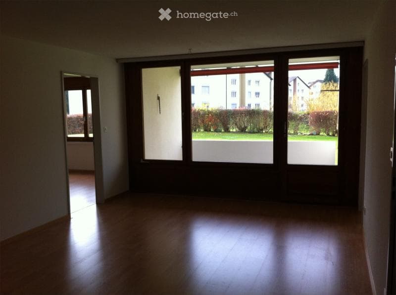 wood floor, large windows, modern design, large entrance, balcony