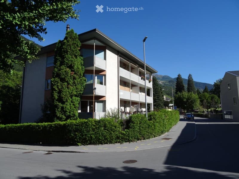 4.5 Zimmer Dachwohnung an bester Lage in Visp zu vermieten (2)
