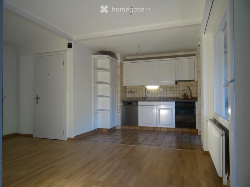 4.5 Zimmer Dachwohnung an bester Lage in Visp zu vermieten (3)