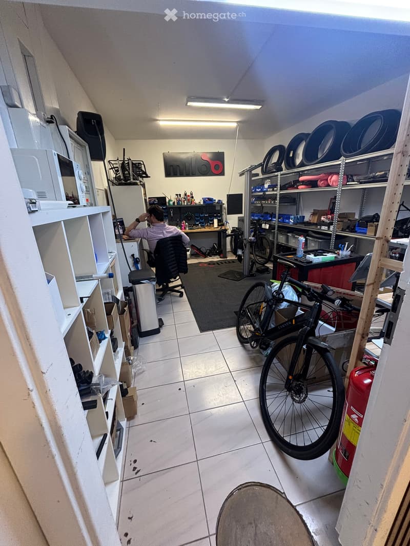 ✨ Arcade commerciale idéalement située – Opportunité rare à saisir ! (5)