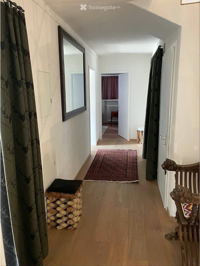 wooden floor, hallway, mirror, rug, wooden chair, curtains