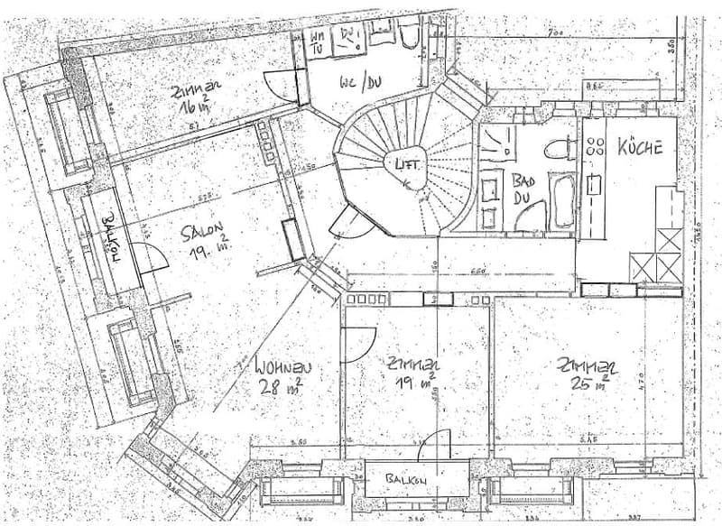Living room, kitchen, 2 bedrooms, 2 bathrooms, balcony, lift, salon