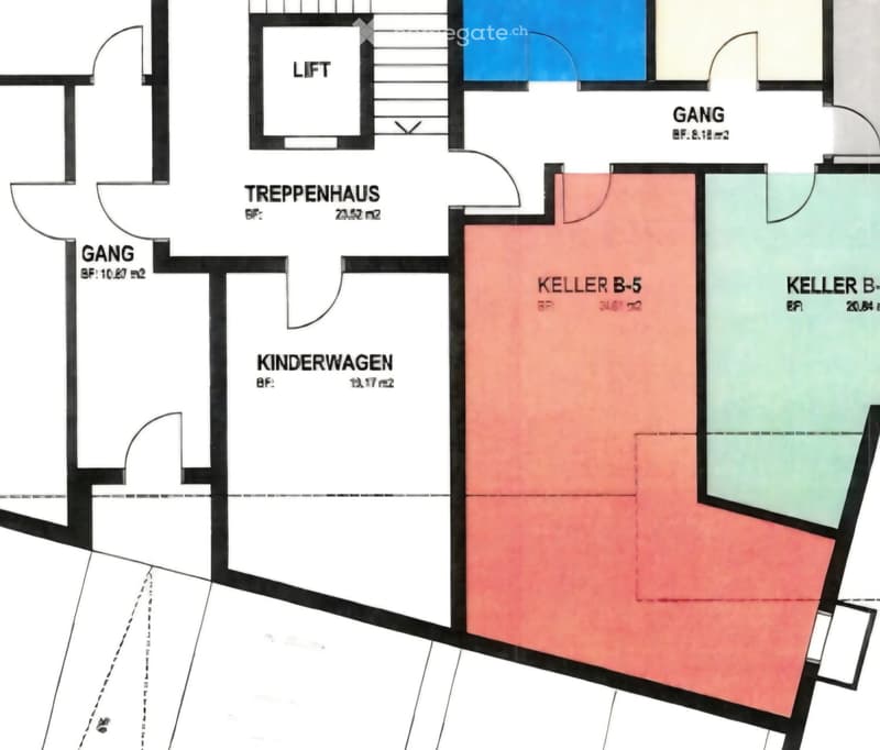 Floor plan with multiple rooms and areas labeled, including Treppenhaus, Gang, Keller B-5, and Kinderwagen.