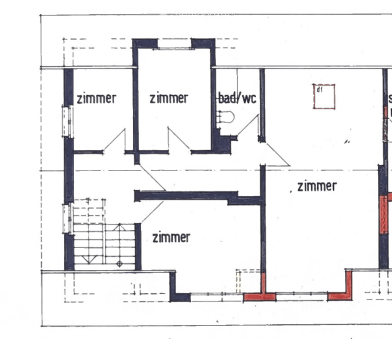 4 bedrooms, 2 bathrooms, living room, dining room, kitchen, hallway