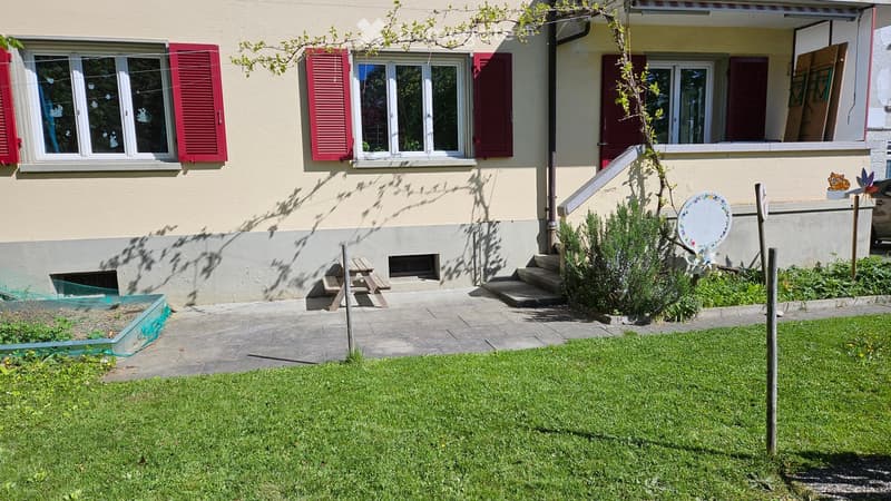 Gemütliche 4.5-Zimmer-Erdgeschosswohnung in Aarau (1)