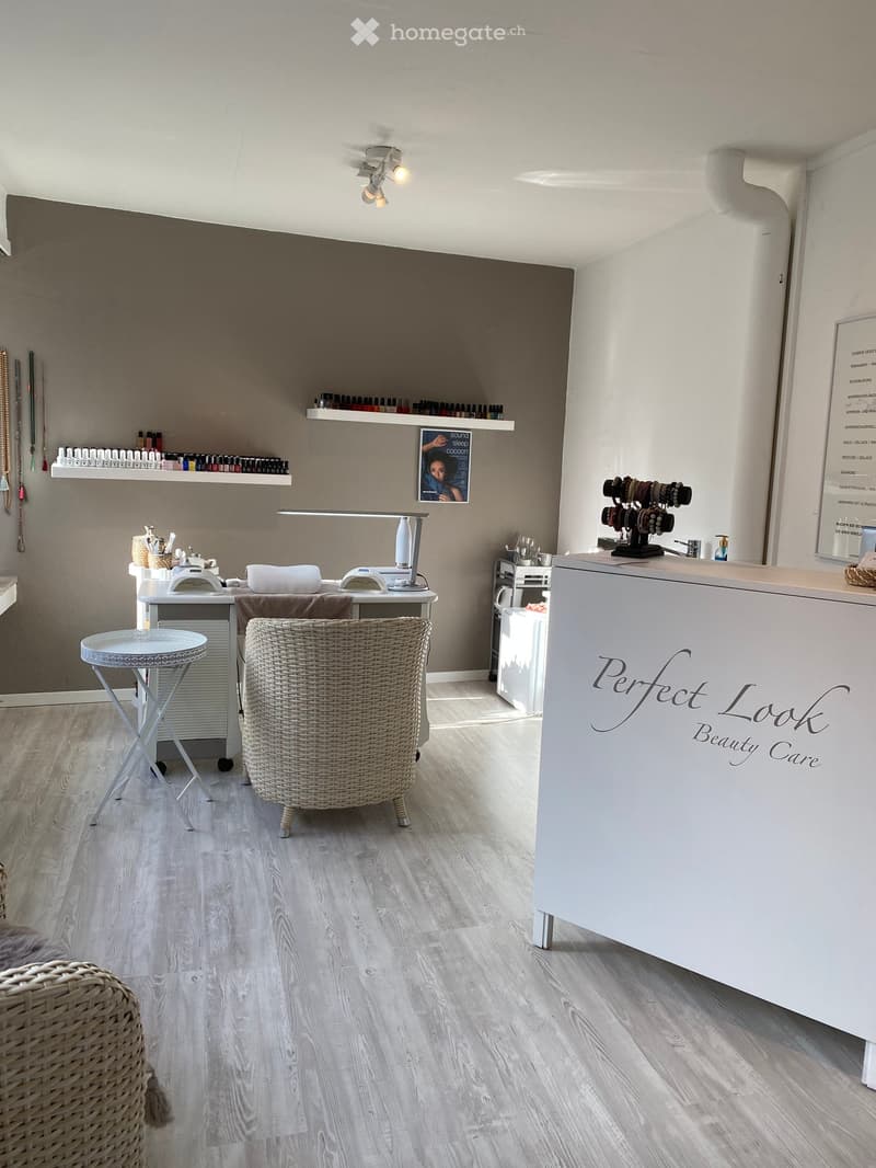 Kosmetikstudio mit Ladenlokal an der Nelkenstrasse 7, 8006 Zürich (2)