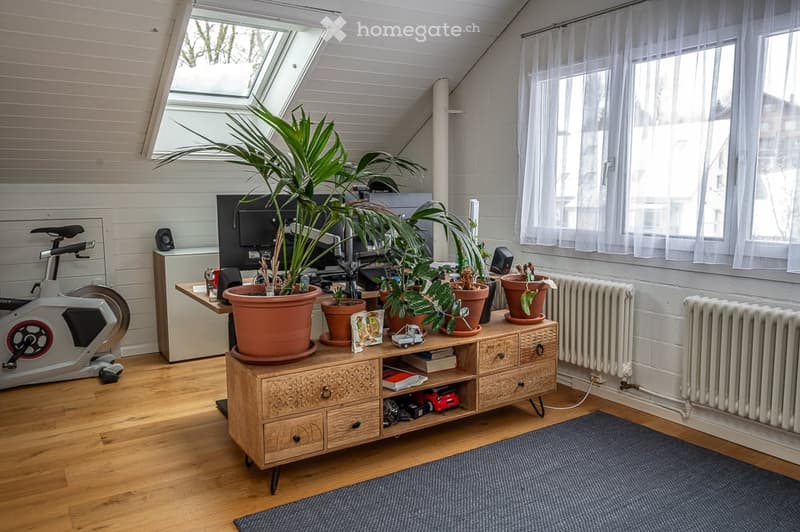 {"visible_features": [], "type": "Furnished Room", "objects": ["exercise bike", "speaker", "plant", "planter", "planter", "planter", "planter", "planter", "planter", "planter", "planter", "planter", "planter", "planter", "planter", "planter", "planter", "