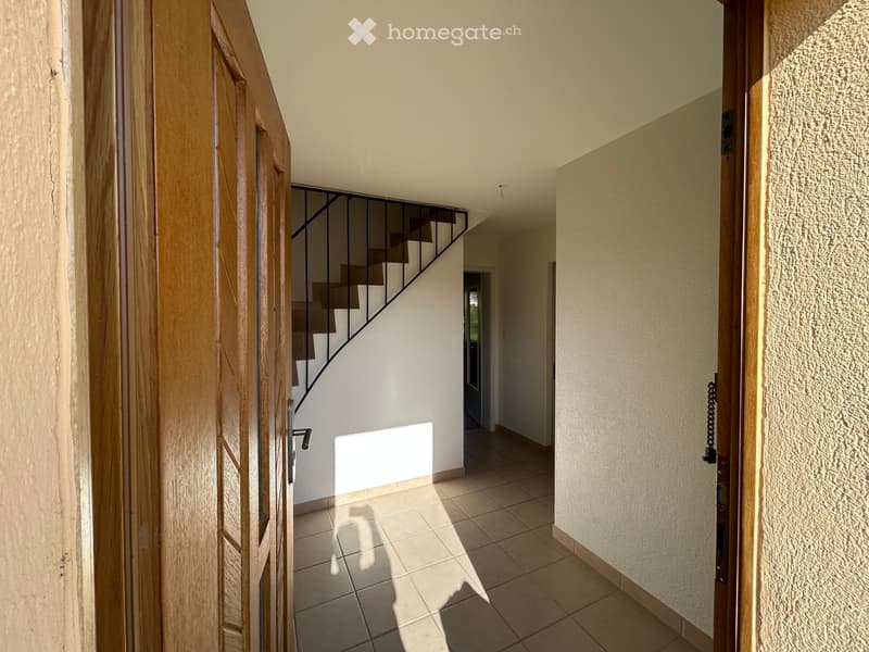Charmantes 4-Zimmer-Reihenhaus mit Garten in ruhiger Lage in Reinach BL (2)