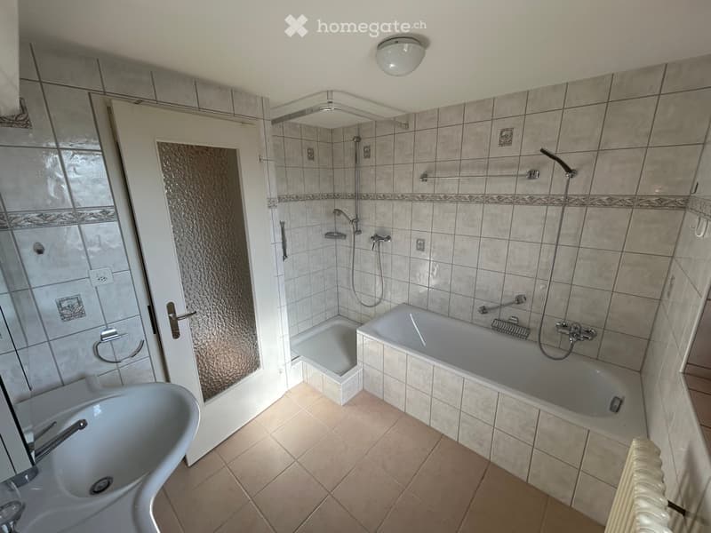 Charmantes 4-Zimmer-Reihenhaus mit Garten in ruhiger Lage in Reinach BL (7)
