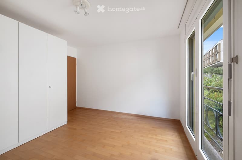 Grosszügige 4.5-Zimmer-Terrassenwohnung in Muralto mit Seeblick (10)
