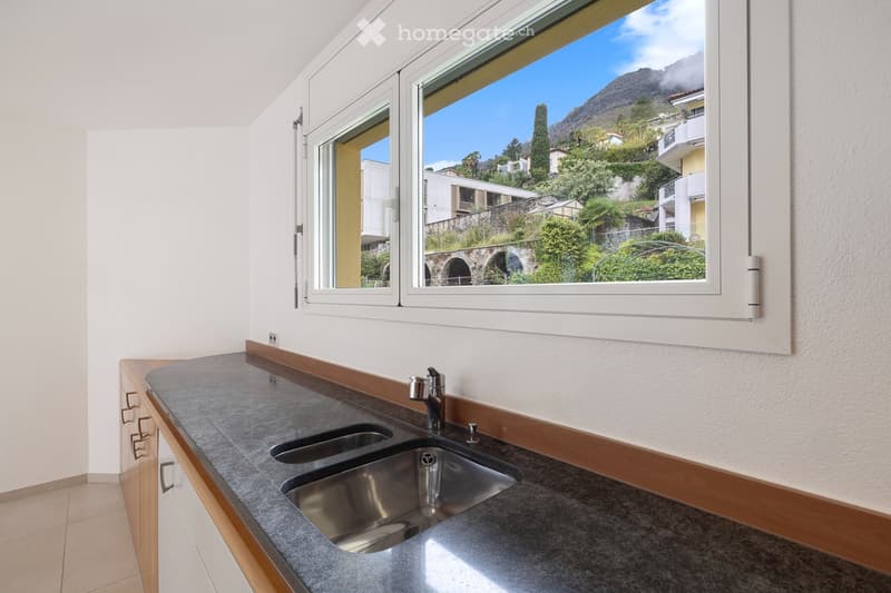 Grosszügige 4.5-Zimmer-Terrassenwohnung in Muralto mit Seeblick (6)