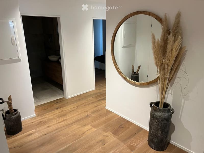 EXKLUSIVE GARTENWOHNUNG MIT 180 M² PRIVATGARTEN & WEITSICHT (7)
