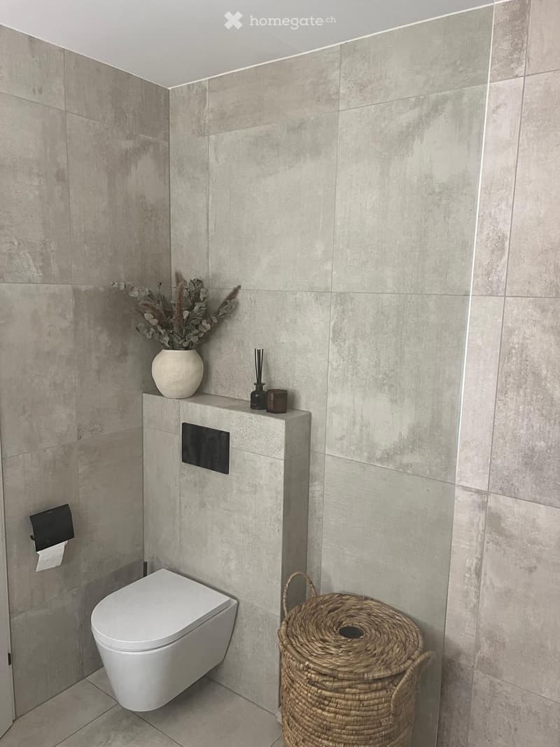 EXKLUSIVE GARTENWOHNUNG MIT 180 M² PRIVATGARTEN & WEITSICHT (8)