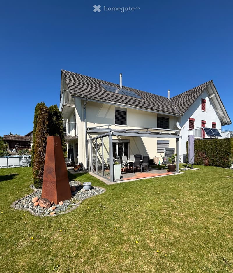 5 ½-Zimmer-Doppeleinfamilienhaus an sonniger, ruhiger Lage (1)