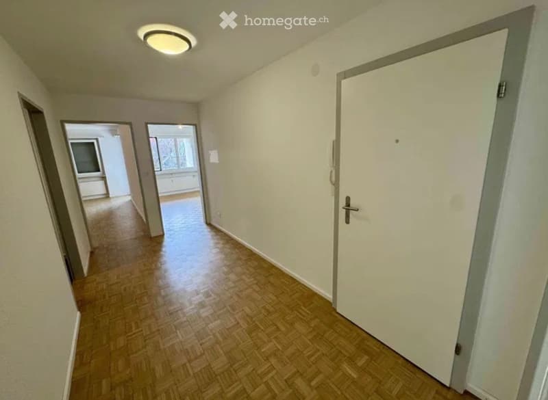 Charmante 4.5-Zimmer-Wohnung in ruhiger Lage in Zunzgen (3)