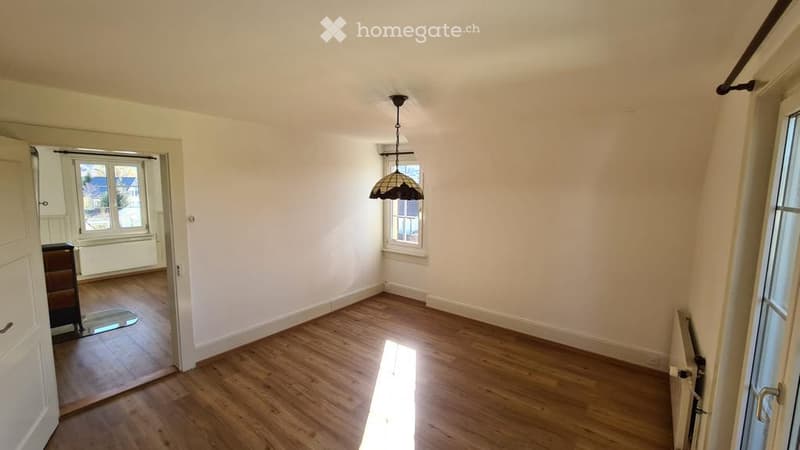 Charmante 3-Zimmer-Wohnung mit Balkon und Kamin in Oftringen (6)