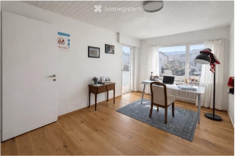 Charmantes 5.5-Zimmer-Doppeleinfamilienhaus in ruhiger Lage von Biel-Benken (11)