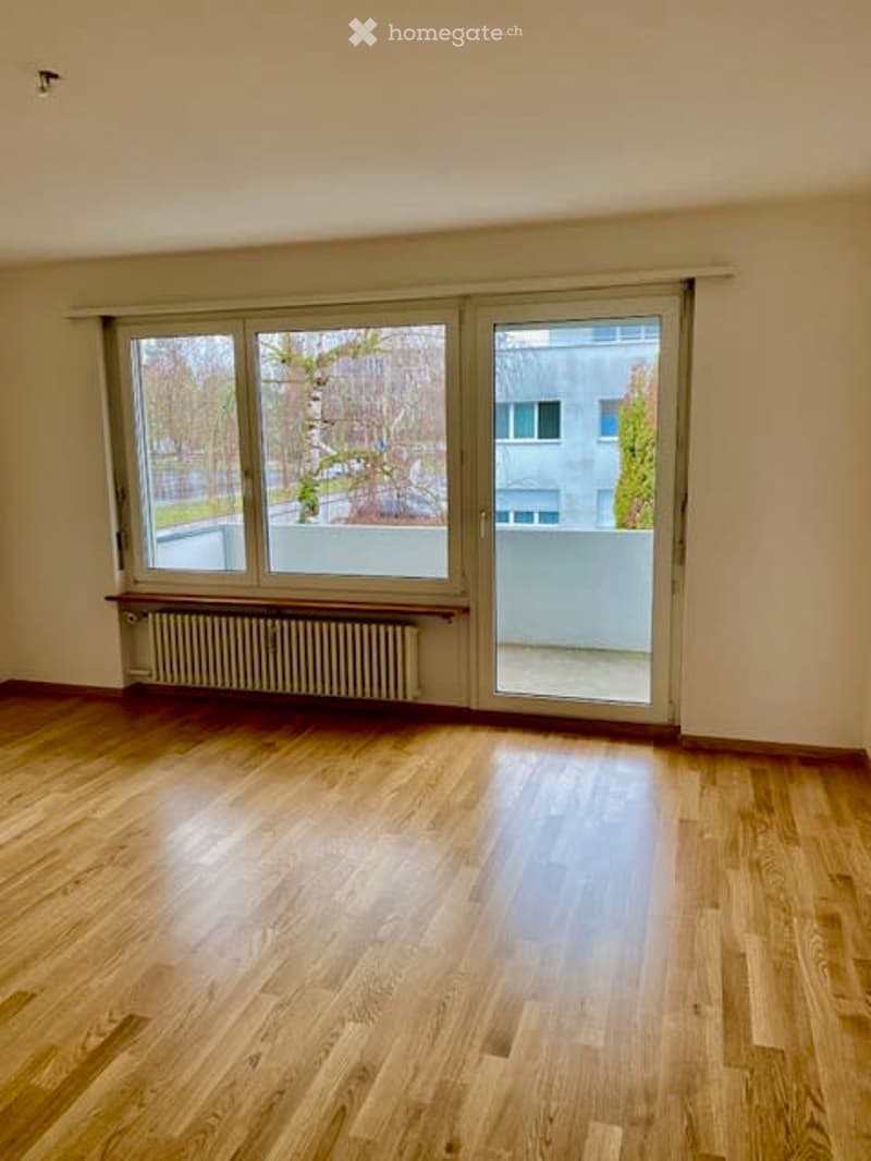 Sonnige und ruhige 3 Z-Wohnung in Reinach - direkt am Naherholungsgebiet (2)