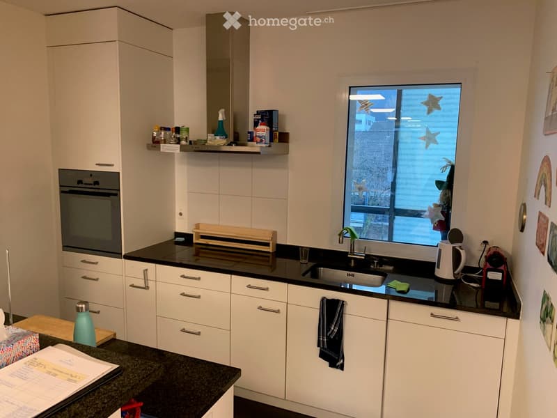 Möbliertes Einzelzimmer in WG/ Furnished single room in a shared apartment - CHF 1,600/month (4)