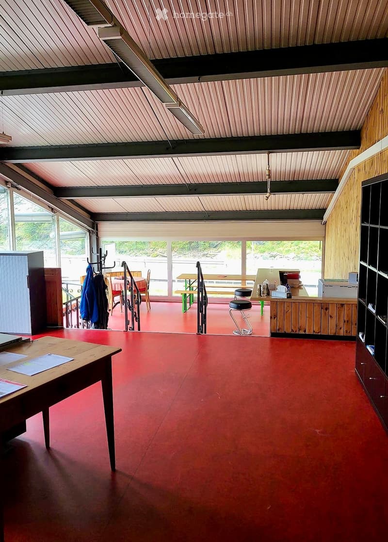 Büro- und Ausstellungsfläche