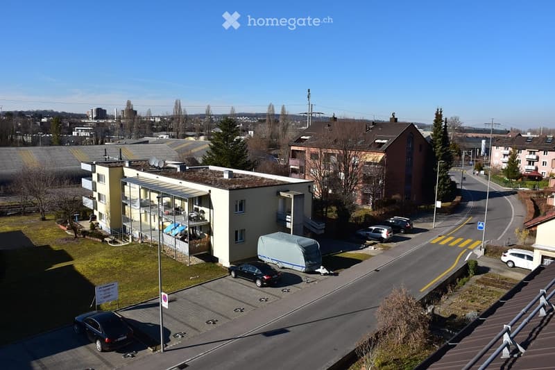 Sonnige 4.5-Zimmer-Dachwohnung mit Balkon in Dornach (12)