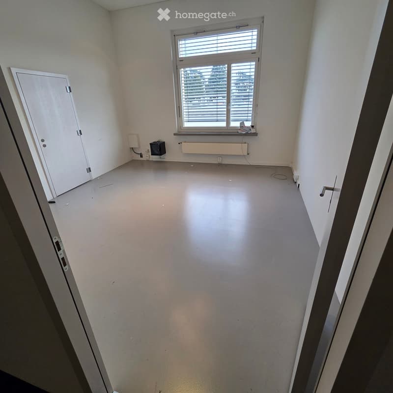 Attraktive und flexible Büroräume in gepflegtem Geschäftsgebäude an zentraler Lage (6)