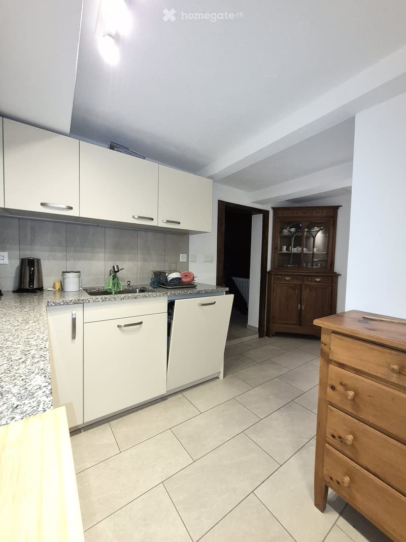Grosszügiges, vollständig renoviertes Tessiner Haus mit viel Charme (5)