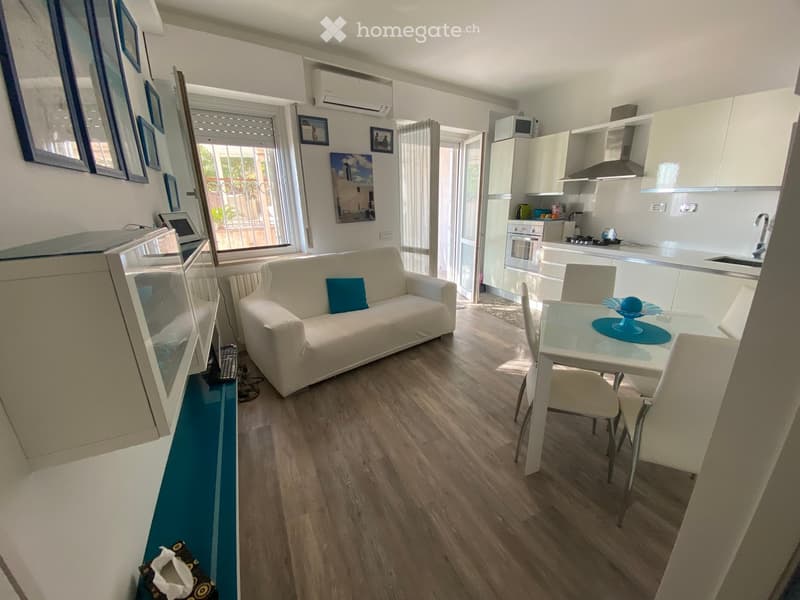 Appartamento con vista mare a Laigueglia – 2.5 locali moderni con balcone (10)