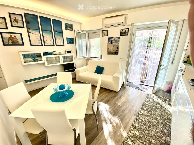 Appartamento con vista mare a Laigueglia – 2.5 locali moderni con balcone (11)